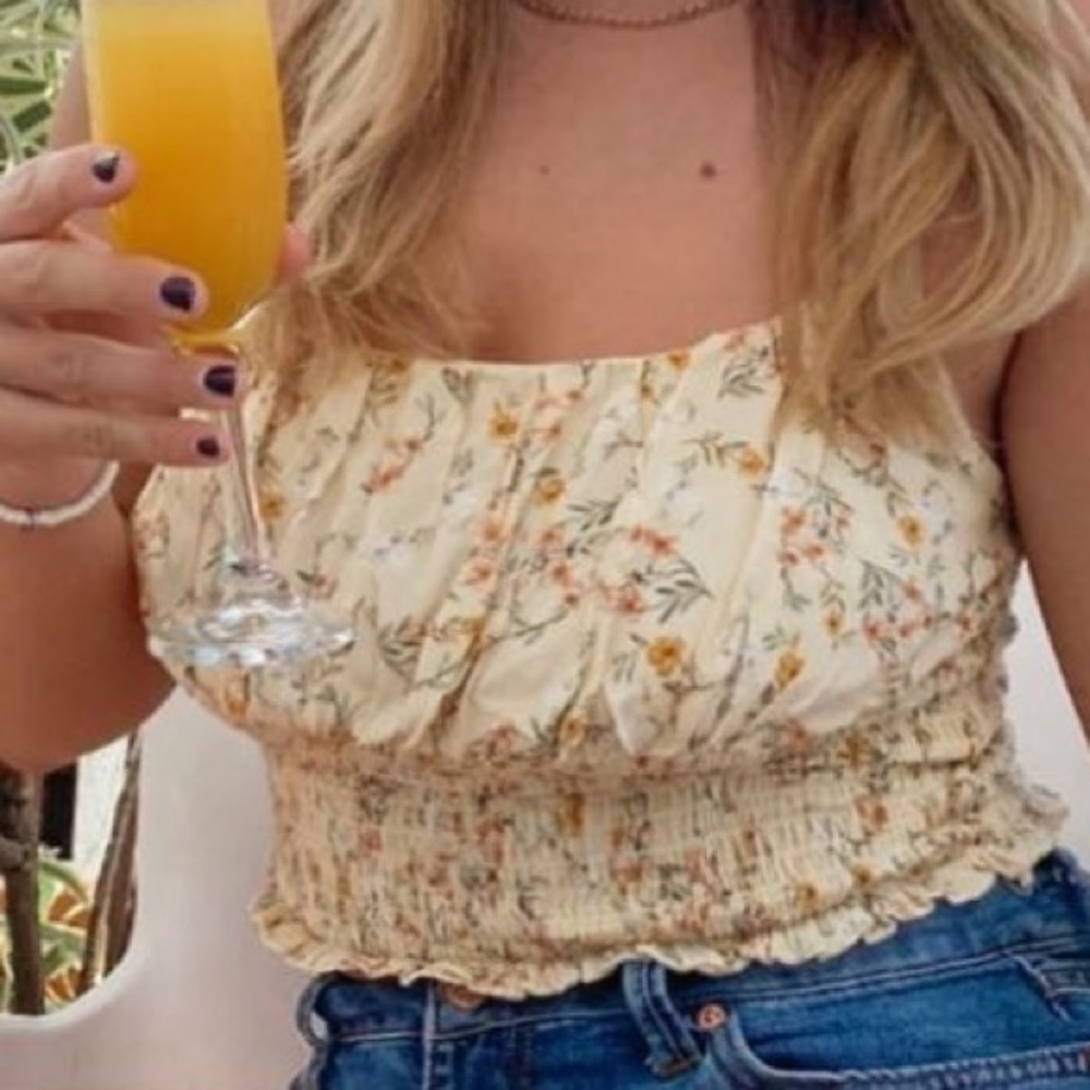 Floral smocked floral crop tank top - Picture 4 of 4